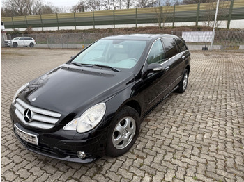 Внедорожник MERCEDES-BENZ