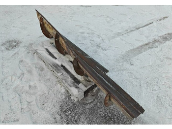 Отвал Perälevyn levyosa 200cm - esim. rakenteluun: фото 2 Отвал Perälevyn levyosa 200cm - esim. rakenteluun: фото 2