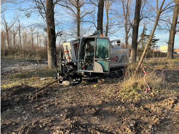 : фото в шапке страницы