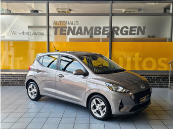Легковой автомобиль HYUNDAI