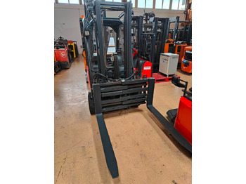 Электропогрузчик LINDE E20