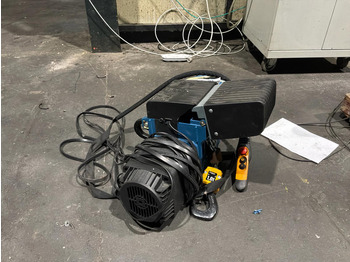 Строительная техника DEMAG