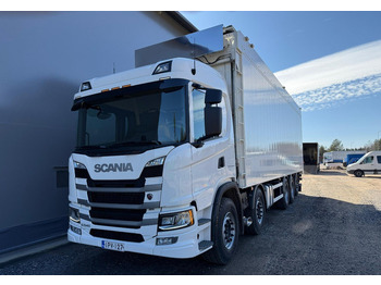Грузовик с закрытым кузовом SCANIA G