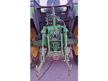Трактор JOHN DEERE 5820: фото 5