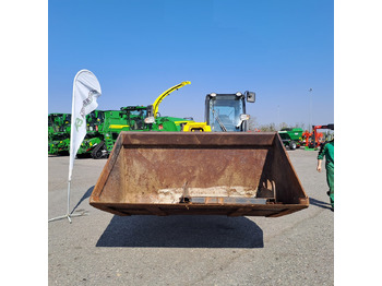 Телескопический погрузчик JCB