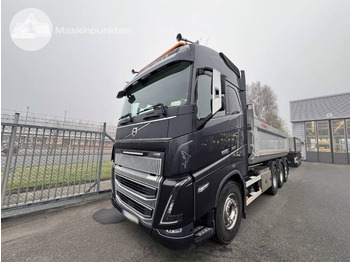 Самосвал VOLVO FH16 750