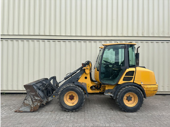 Колёсный погрузчик VOLVO L25F