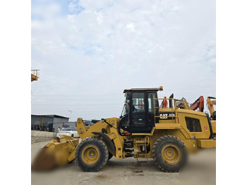 Колёсный погрузчик CATERPILLAR 924K: фото 3