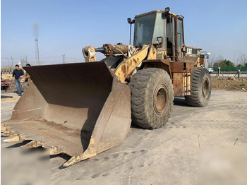 Колёсный погрузчик CATERPILLAR 966F