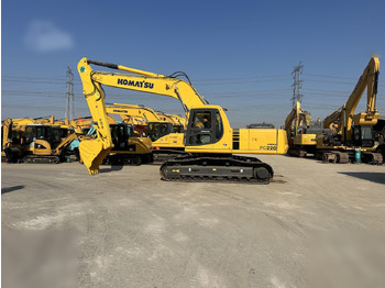 Гусеничный экскаватор KOMATSU PC220-6