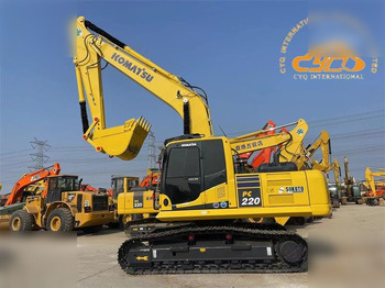 Гусеничный экскаватор KOMATSU PC220-8: фото 3