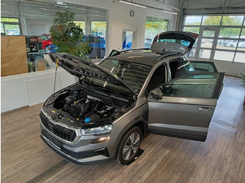 Внедорожник Skoda Karoq Style 1,5TSI DSG*AHK-VORBER*NAVI*LED*R-KAM: фото 2