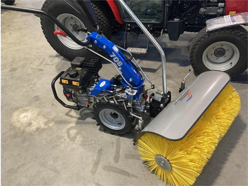 Промышленная подметальная машина