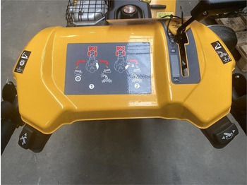 Роторный снегоочиститель Stiga 1171 HST 18-2851-31: фото 3 Роторный снегоочиститель Stiga 1171 HST 18-2851-31: фото 3