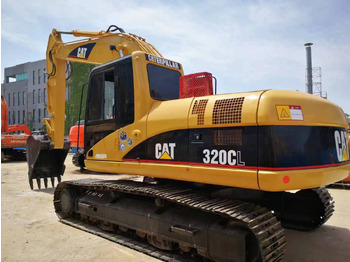 Гусеничный экскаватор CATERPILLAR 320C