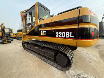 Гусеничный экскаватор CATERPILLAR 320b [ Copy ] [ Copy ] [ Copy ]: фото 3