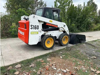 Мини-погрузчик с бортовым поворотом USED BOBCAT S160 Skid-steer Loader with Very Good Performance Is for Sale at a Low Price.: фото 4