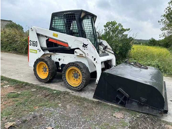 Мини-погрузчик с бортовым поворотом USED BOBCAT S160 Skid-steer Loader with Very Good Performance Is for Sale at a Low Price.: фото 2