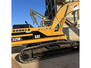 Гусеничный экскаватор CATERPILLAR 325BL