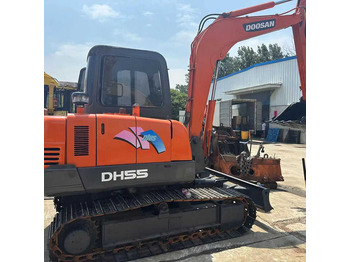 Гусеничный экскаватор DOOSAN DH55