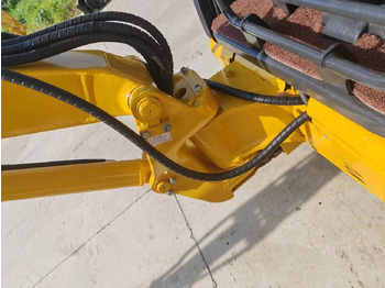 Мини-экскаватор komatsu PC35 [ Copy ] [ Copy ]: фото 4