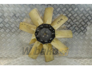 : фото в шапке страницы