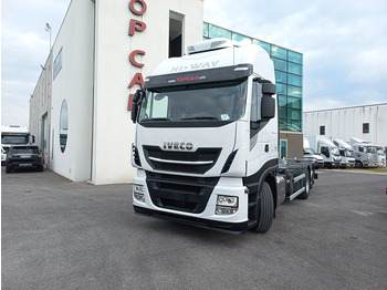 Грузовик-контейнеровоз/ Сменный кузов IVECO AS260S48: фото 4