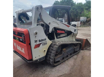 Колёсный погрузчик BOBCAT T590