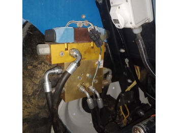 Трактор New Holland T 5050: фото 5 Трактор New Holland T 5050: фото 5