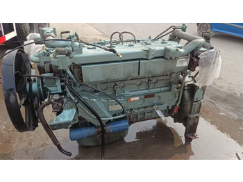 : фото в шапке страницы