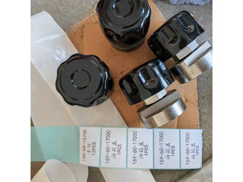 Опорный каток KOMATSU