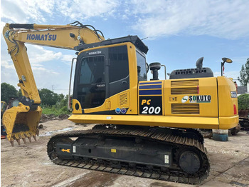Гусеничный экскаватор KOMATSU PC200-8