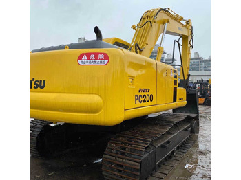 Гусеничный экскаватор KOMATSU PC200-6