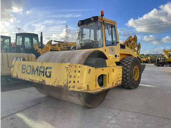 Дорожный каток BOMAG BW226: фото 4