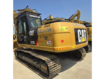 Гусеничный экскаватор CATERPILLAR 323D