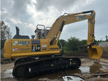 Гусеничный экскаватор KOMATSU PC210-8: фото 3