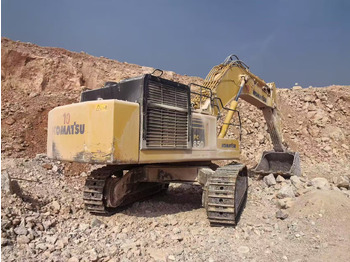 Гусеничный экскаватор KOMATSU