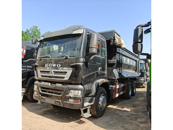 Самосвал SINOTRUK HOWO
