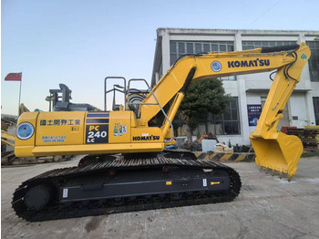 Гусеничный экскаватор KOMATSU PC240LC-8