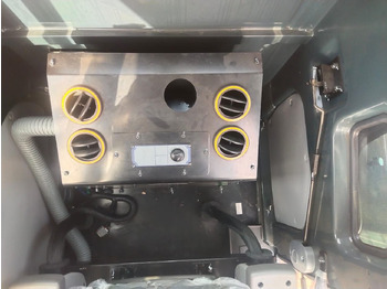 Новый Гусеничный экскаватор New Hyundai R210 tracked excavator: фото 3 Новый Гусеничный экскаватор New Hyundai R210 tracked excavator: фото 3