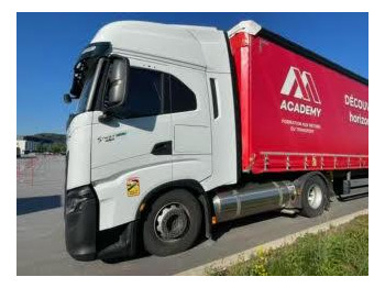 Тягач Iveco S-WAY 460: фото 4