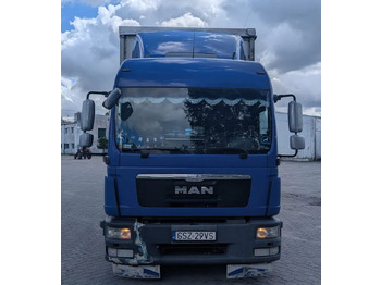Тентованный грузовик MAN TGL 8.250
