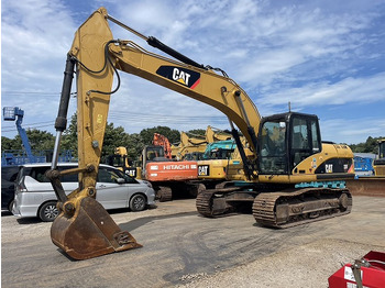 Гусеничный экскаватор CATERPILLAR 320D