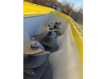 Кормораздатчик BWH Futtermischwagen Überarbeitung: фото 4 Кормораздатчик BWH Futtermischwagen Überarbeitung: фото 4