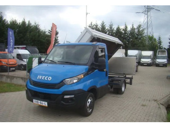 Малотоннажный самосвал IVECO Daily 50C17