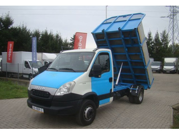 Малотоннажный самосвал IVECO Daily