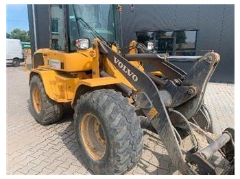 Колёсный погрузчик VOLVO L35G