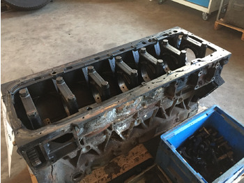 Блок цилиндров для Грузовиков Gebrauchter Motorblock MAN TGA 19.440, Euro 4, Typ : D 2066 LF 31, Artikel - Nr. : 51.01102 - 6432: фото 5 Блок цилиндров для Грузовиков Gebrauchter Motorblock MAN TGA 19.440, Euro 4, Typ : D 2066 LF 31, Artikel - Nr. : 51.01102 - 6432: фото 5