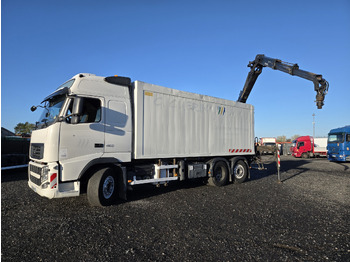 : фото в шапке страницы