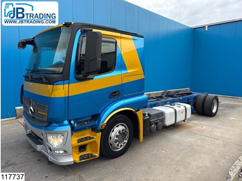 Грузовик-шасси MERCEDES-BENZ Actros 1843